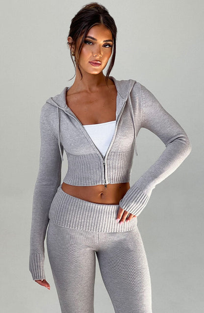Ensemble de sport à capuche